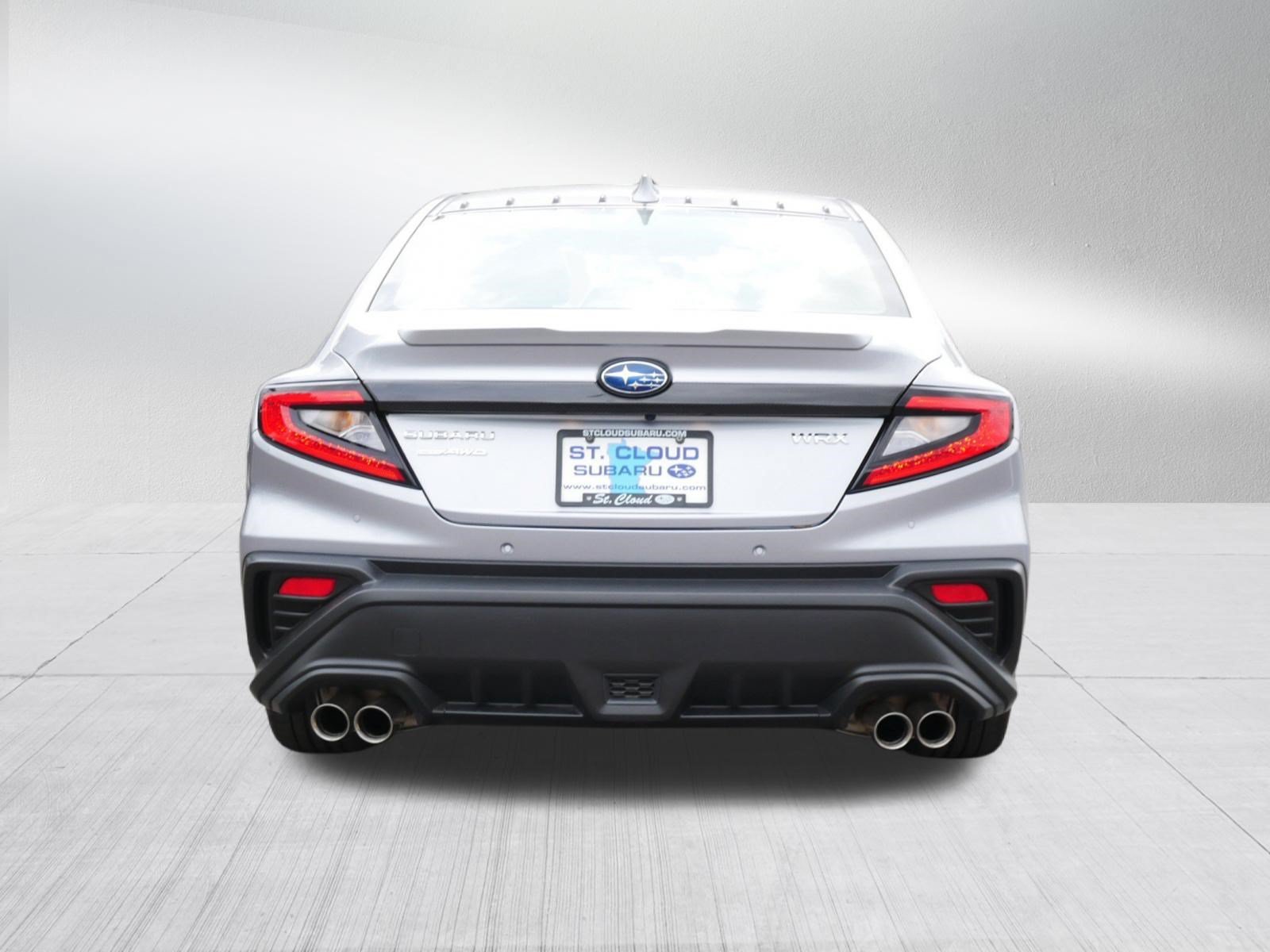 Used 2022 Ice Silver Metallic Subaru GT image 6