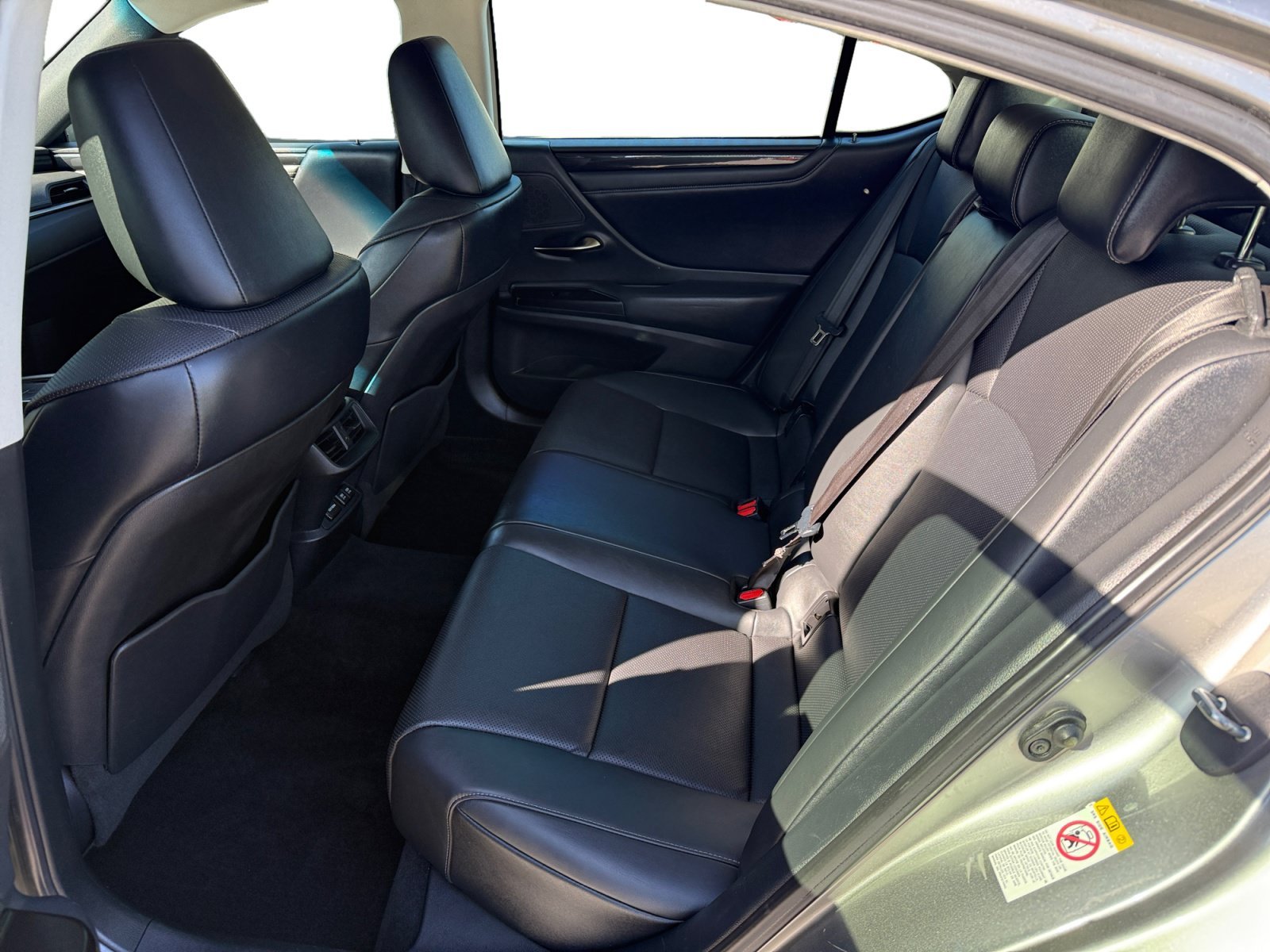Used 2019 Silver Lexus 350 image 16