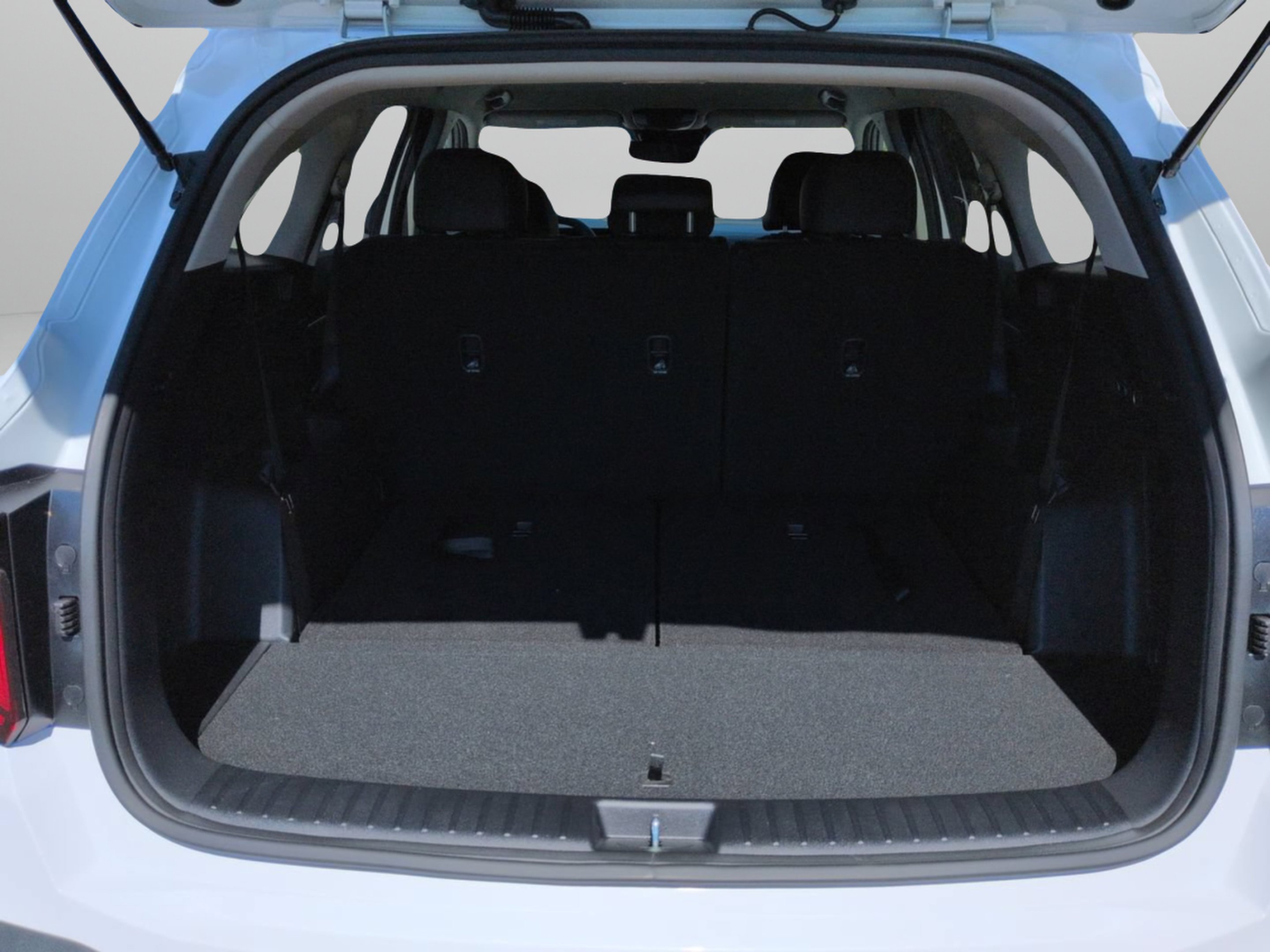 New 2026 Glacial White Pearl Kia S image 53