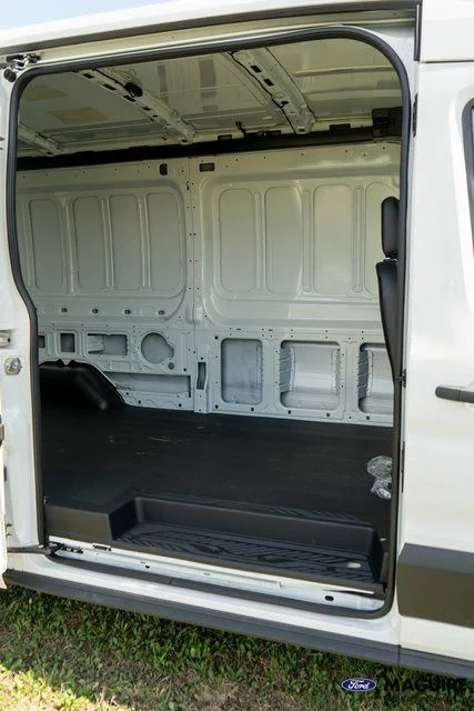 2026 Ford Transit Van Base - Photo 6