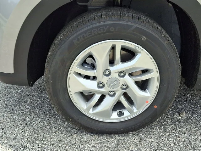 New 2026 Silver Hyundai SE image 18