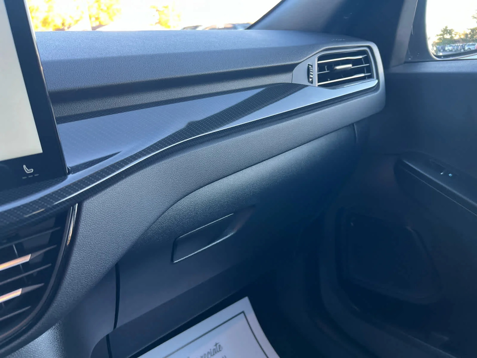 Used 2025 Vapor Blue Metallic Ford ST-Line image 17