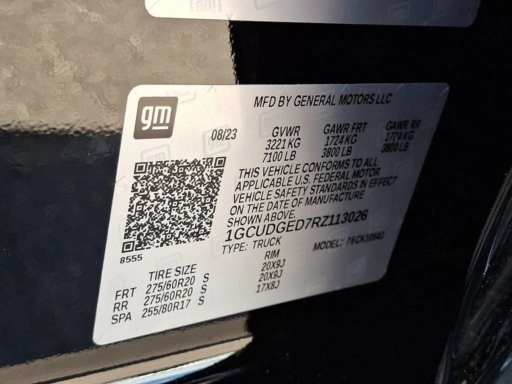 Used 2024 Black Chevrolet LTZ image 61