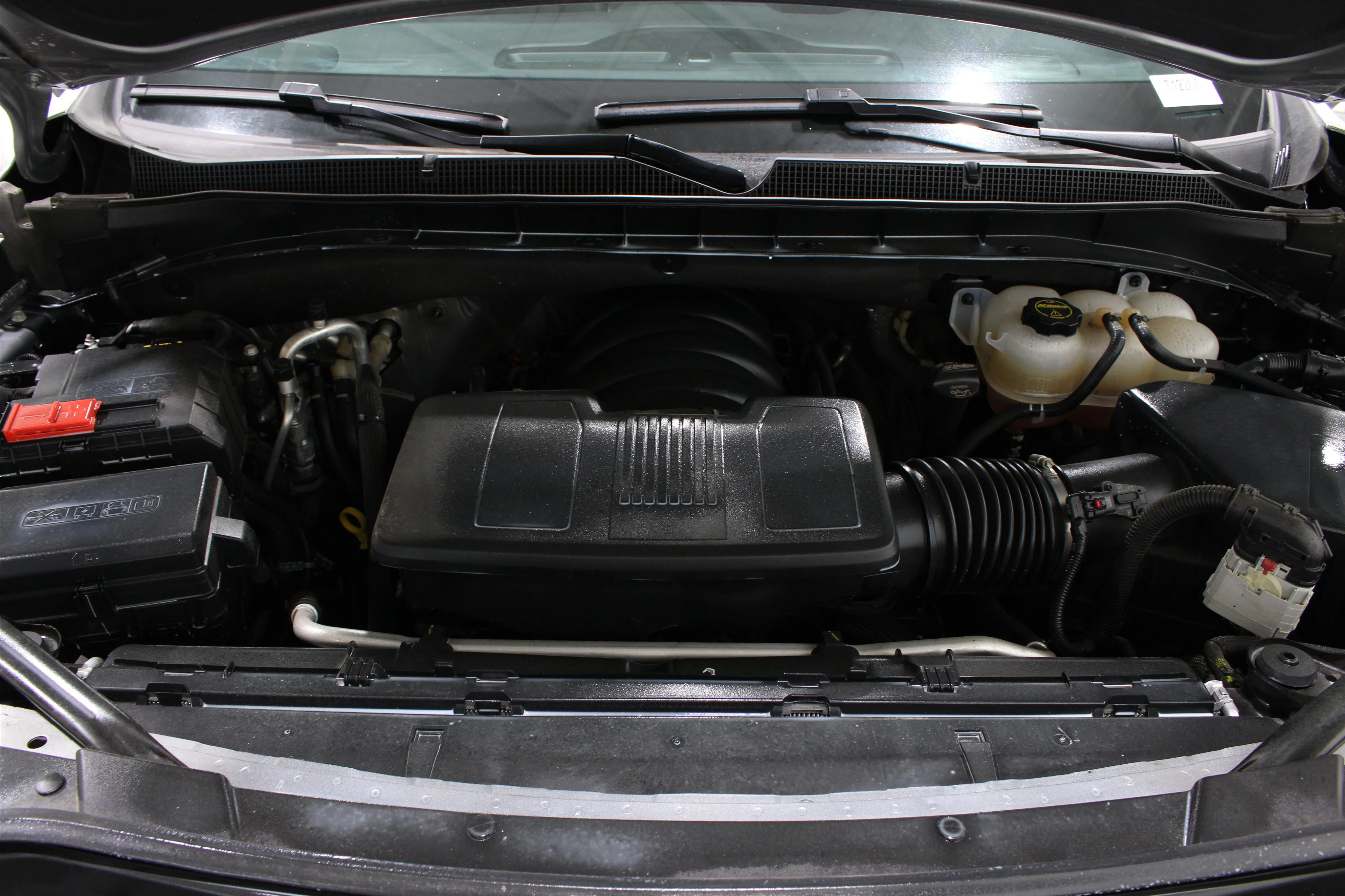 2024 Chevrolet Suburban RST - Photo 42