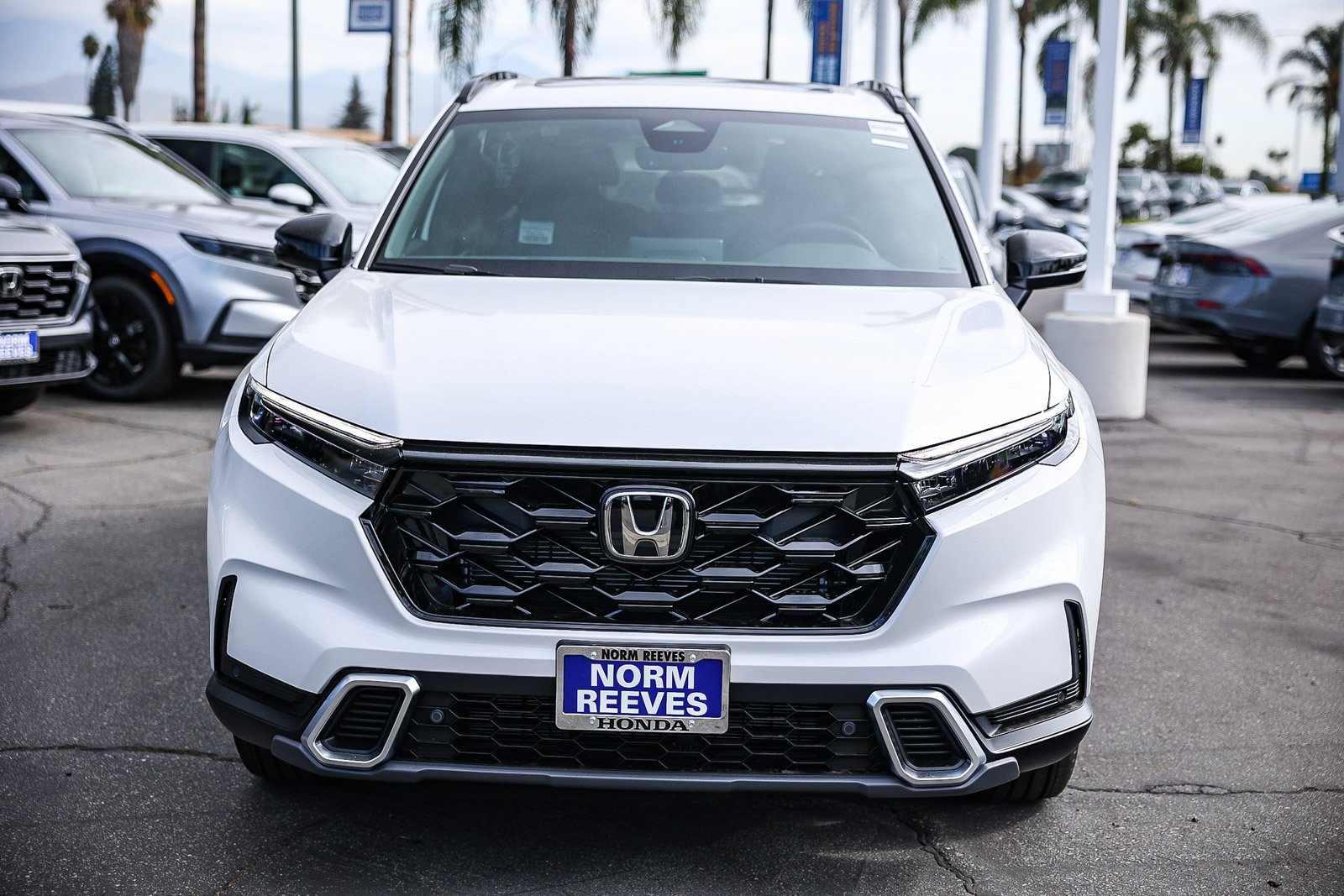 New 2027 Platinum White Pearl Honda Sport Touring AWD image 2