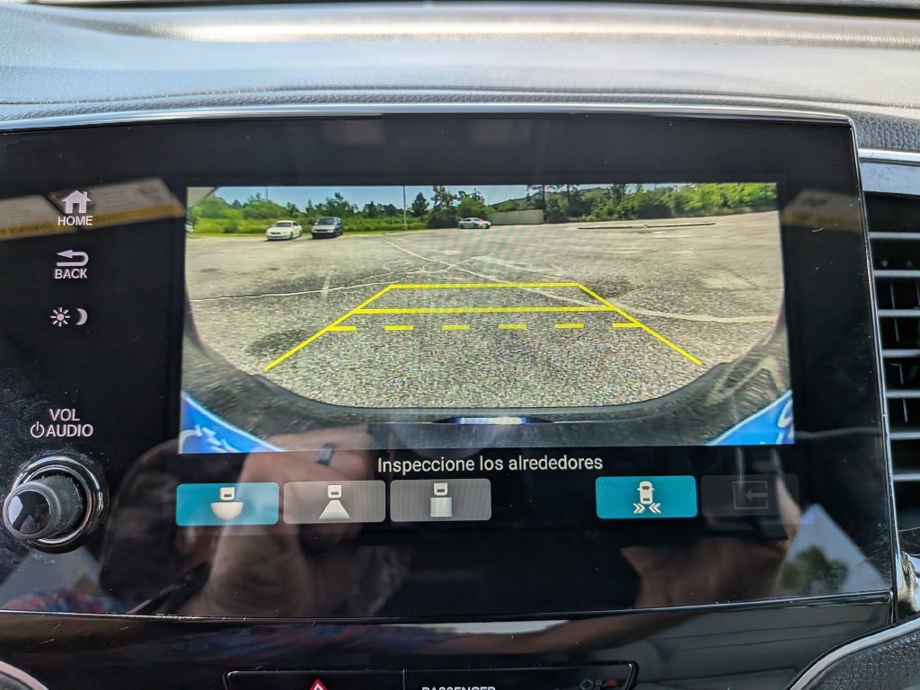 Used 2023 Blue Honda EX-L image 27