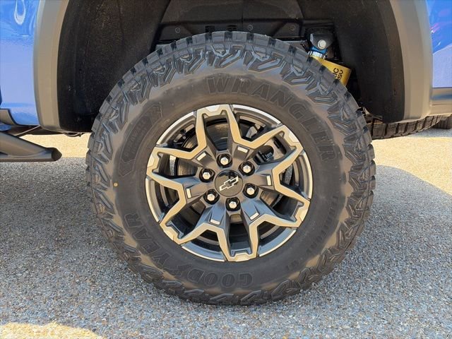 2026 Chevrolet Colorado ZR2 - Photo 19