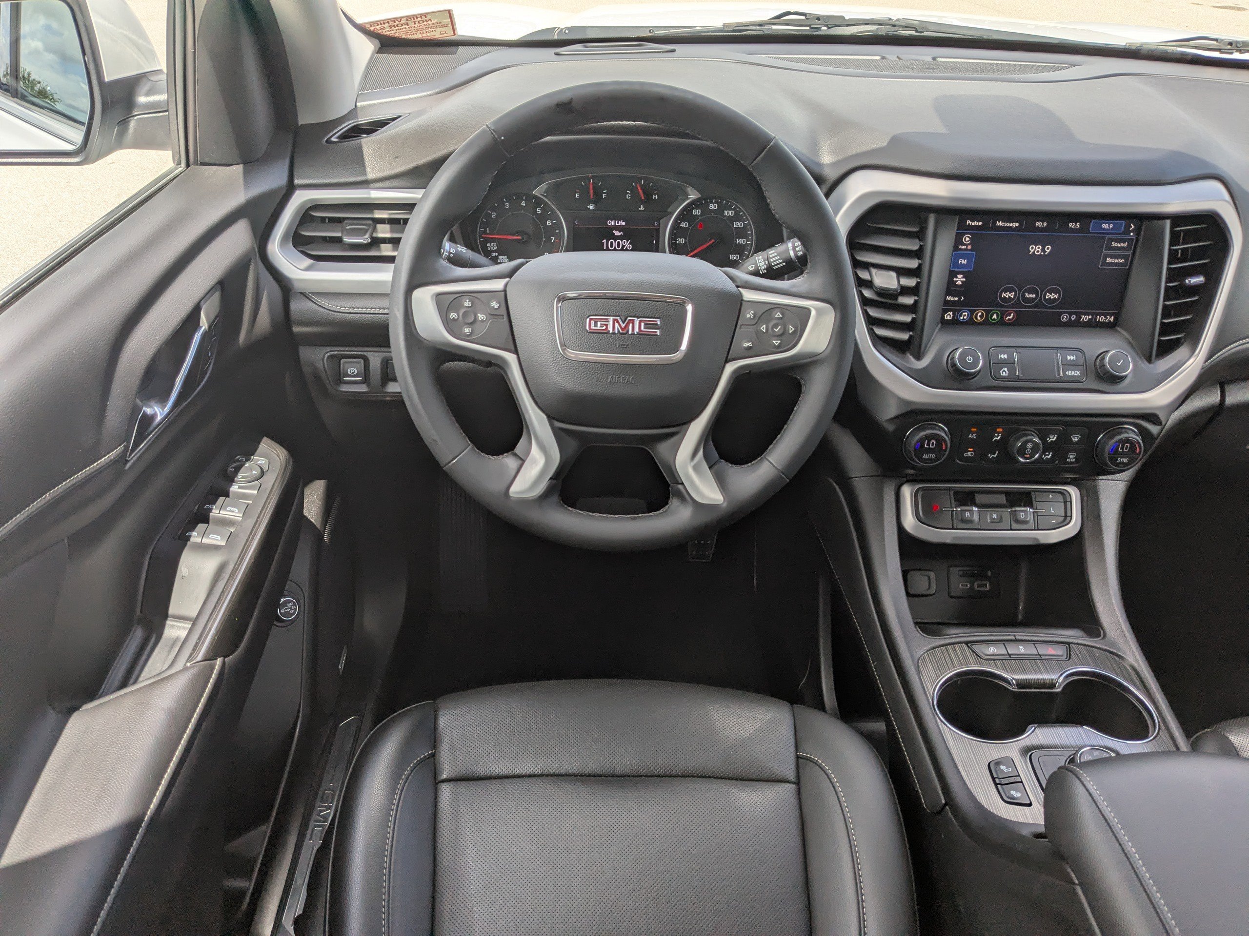 2023 GMC Acadia SLT - Photo 18