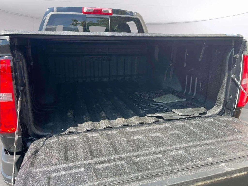 2022 Chevrolet Colorado ZR2 - Photo 18