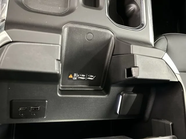 2026 Chevrolet Silverado 1500 RST - Photo 20