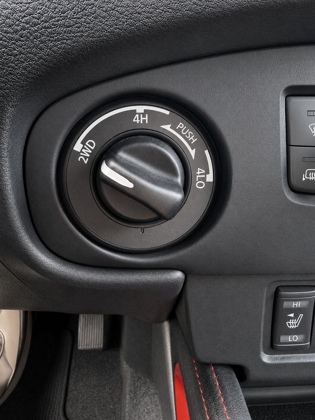 Used 2023 Glacier White Nissan PRO-4X image 19