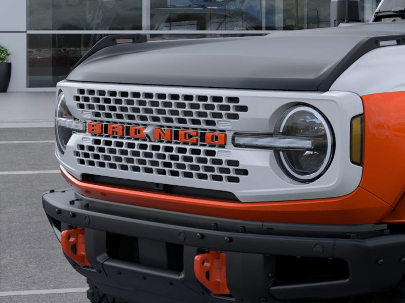 New 2025 Oxford White Ford Stroppe Edition image 19