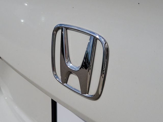 Certified Used 2024 Lunar Silver Metallic Honda 1.5T 4D EX image 7
