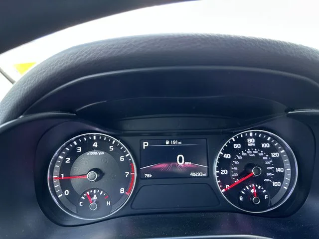 Used 2024 Blue Kia LXS image 12