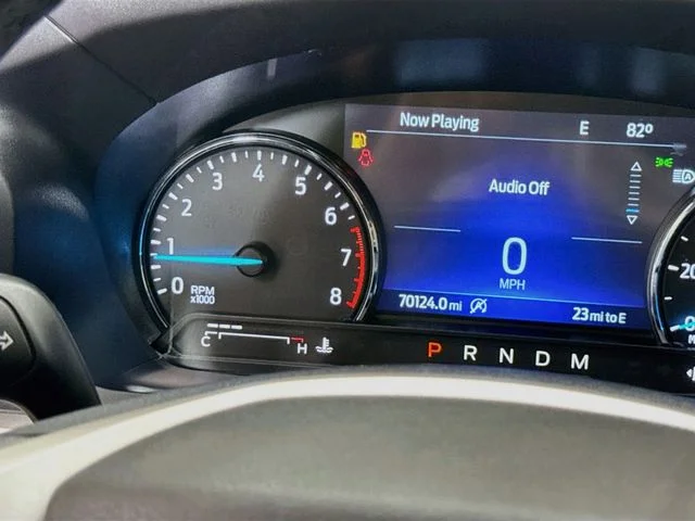 Used 2021 Black Ford XLT image 12