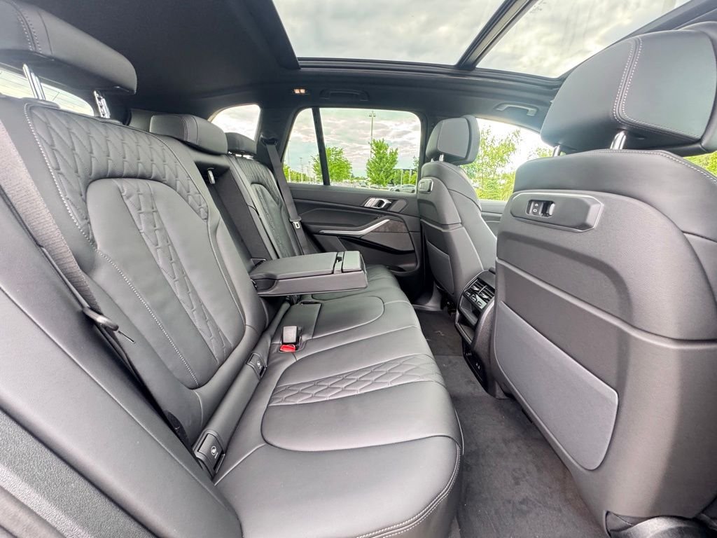 2026 BMW X5 50e - Photo 21