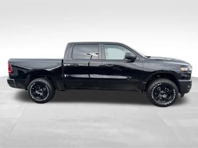 New 2026 Diamond Black Crystal Pearl-Coat Exterior Paint RAM Warlock image 8