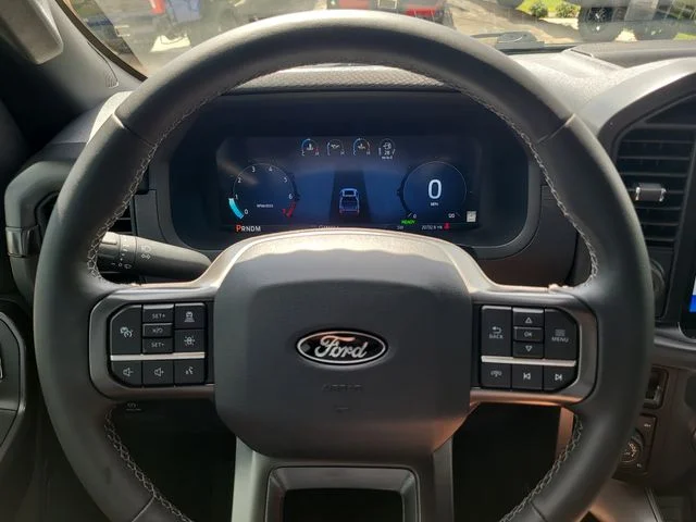 Used 2024 White Ford XLT image 32