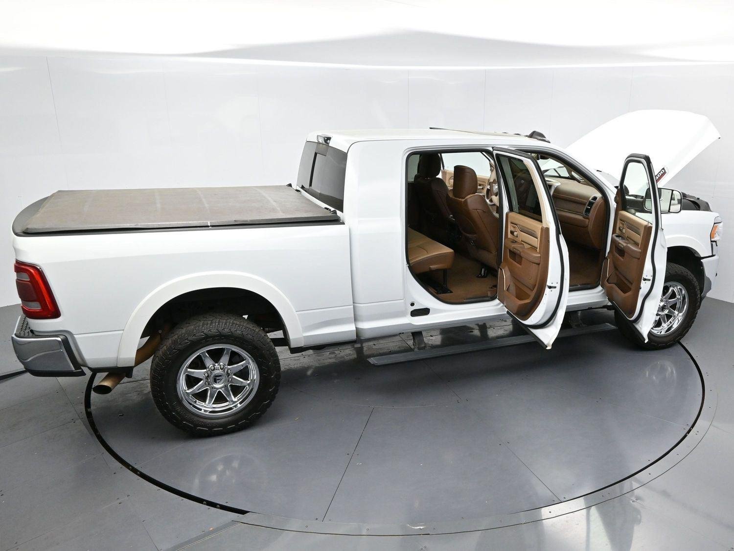Used 2022 Bright White Clearcoat Ram Longhorn image 43