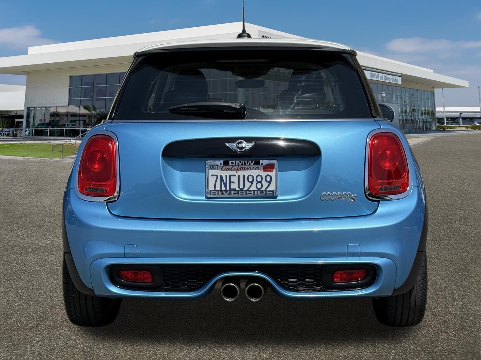 Used 2016 Blue MINI Base image 9