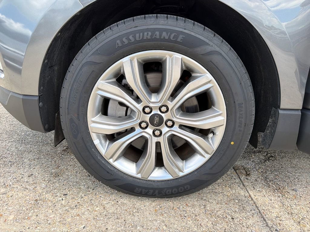 2024 Ford Edge Titanium - Photo 28