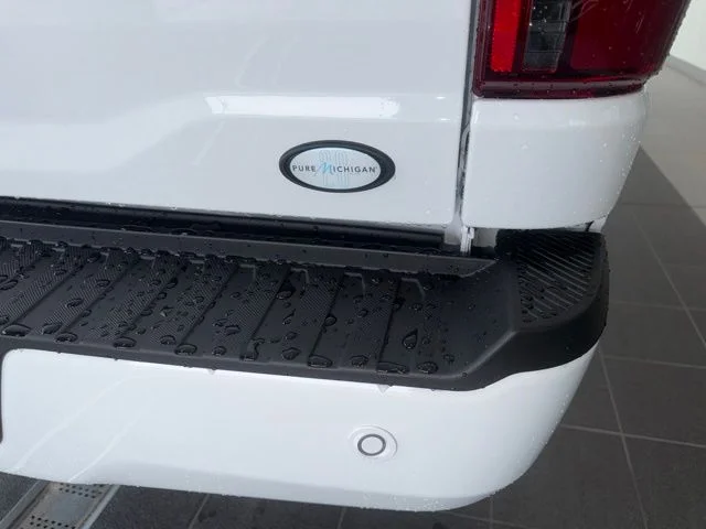 New 2026 White Ford XLT image 16