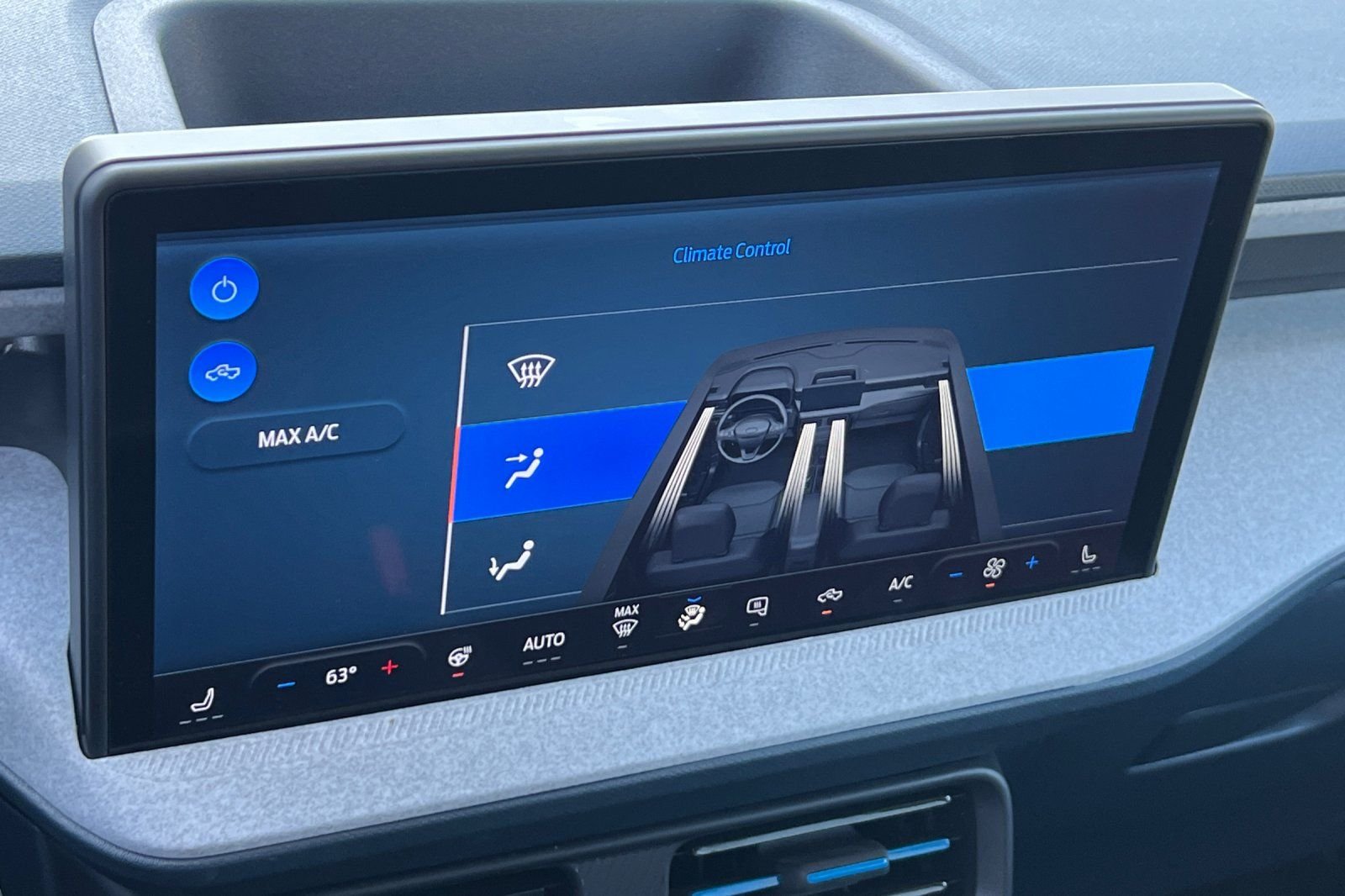 New 2025 Velocity Blue Ford XLT image 18