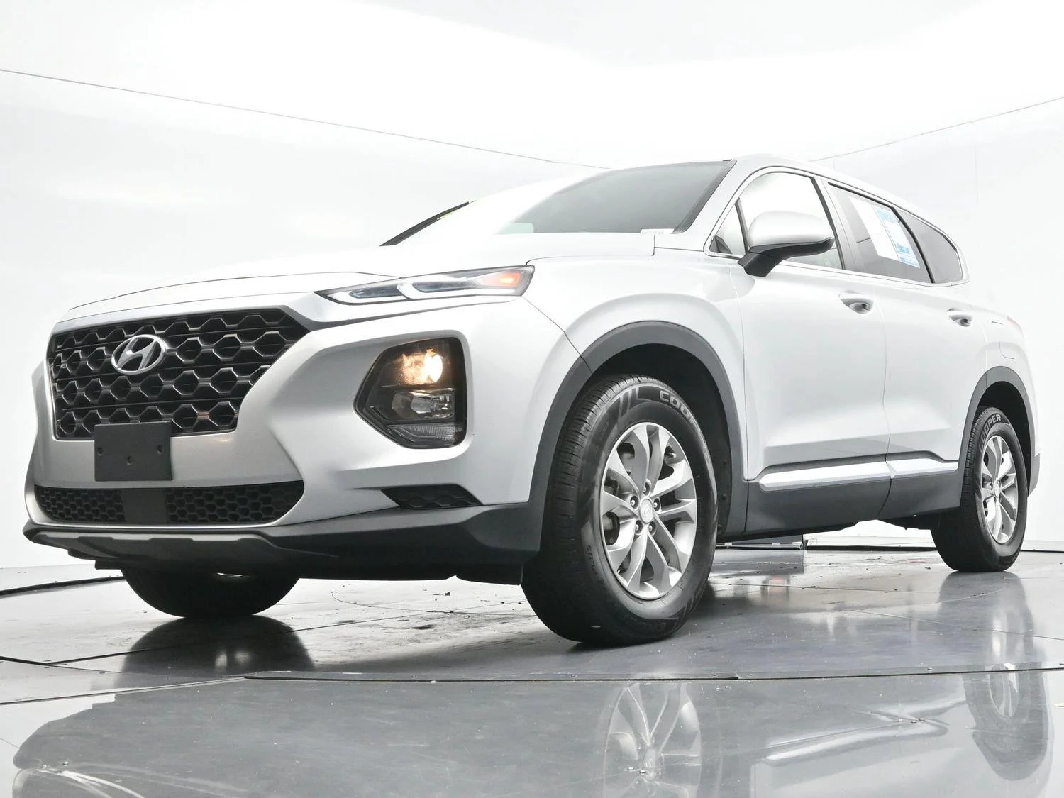 Used 2019 Symphony Silver Hyundai SE image 45