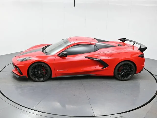Used 2023 Torch Red Chevrolet 3LT image 33