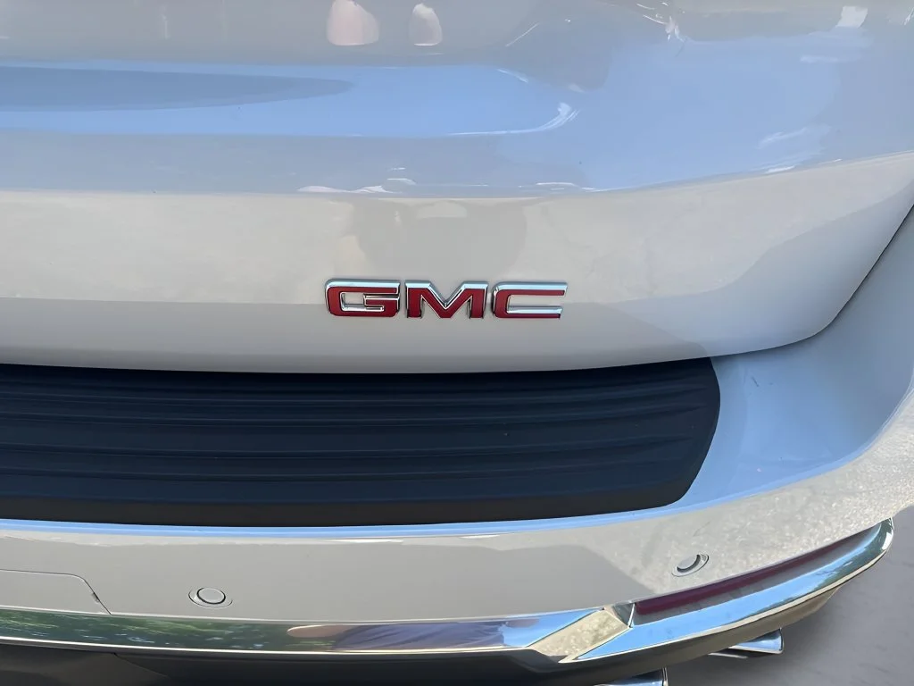 New 2026 Glacier White Tricoat GMC Denali image 38