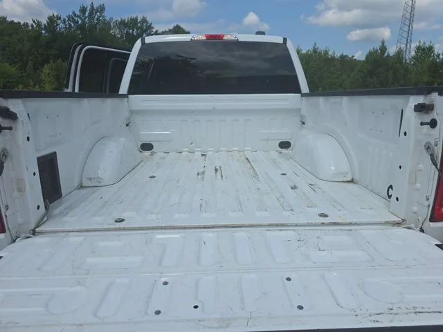 Used 2023 White Ford XL image 13
