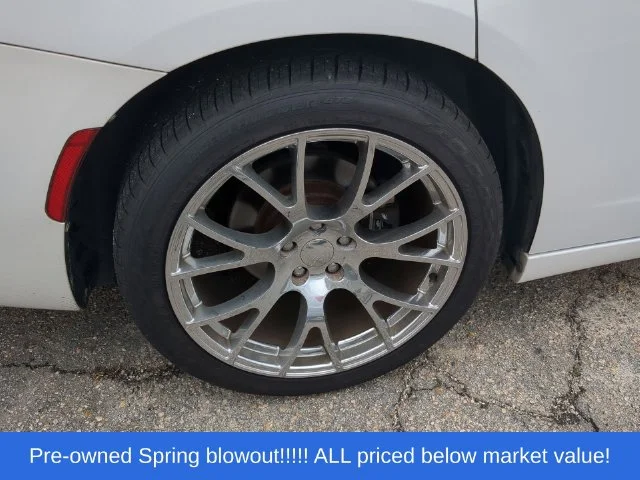 Used 2015 White Dodge R/T image 14