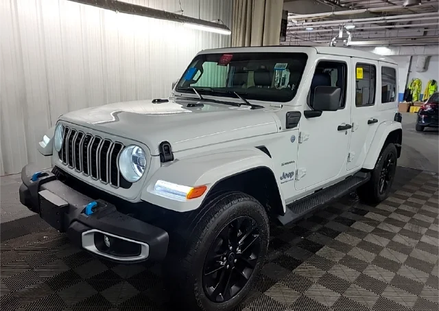 Used 2024 White Jeep Sahara 4xe image 3