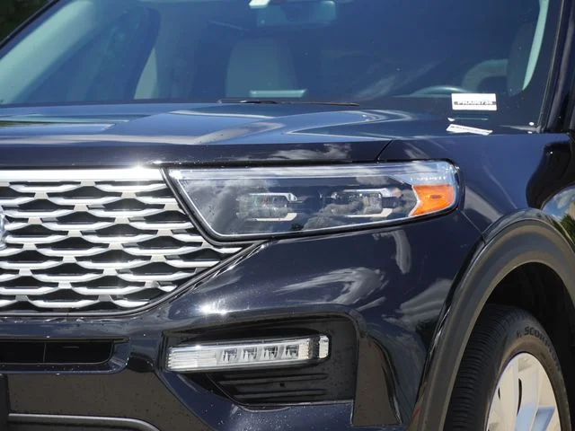 Used 2023 Black Ford Platinum image 7