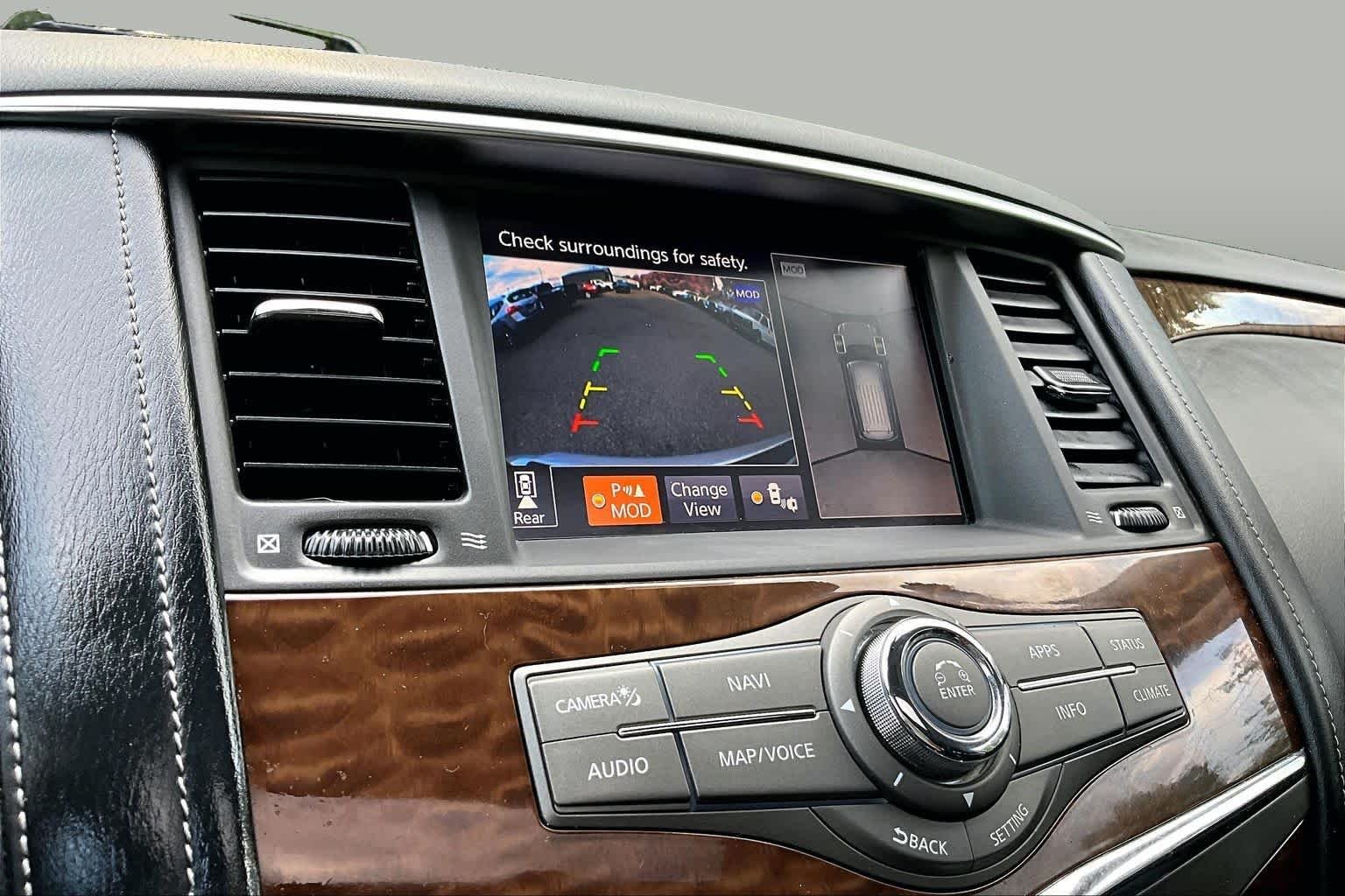 Used 2019 Brilliant Silver Metallic Nissan Platinum image 27