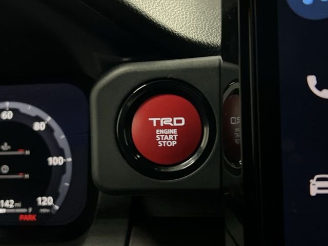 2025 Toyota Tacoma TRD Sport - Photo 17