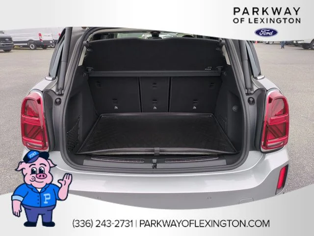Used 2023 Silver MINI Signature image 31