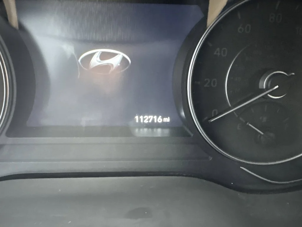 Used 2020 Silver Hyundai SEL image 16