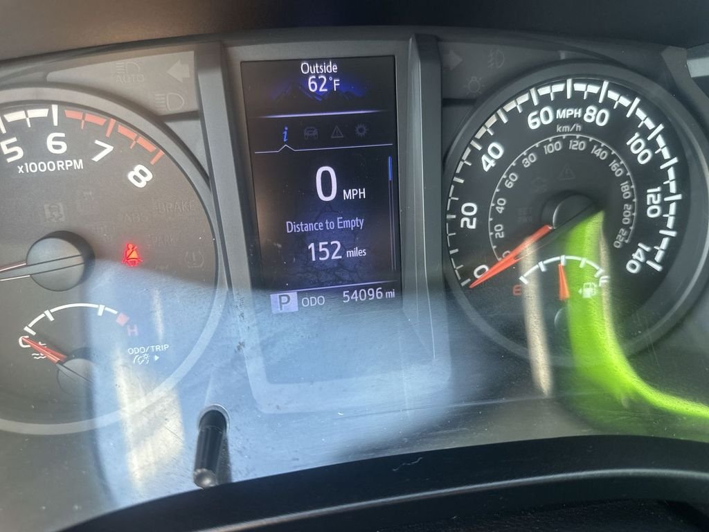 Used 2018 Silver Toyota SR image 22