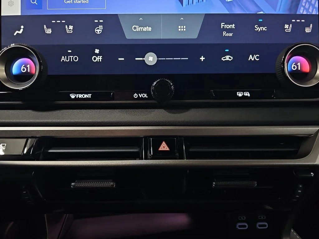 New 2026 Iridium Lexus PREMIUM PLUS image 23