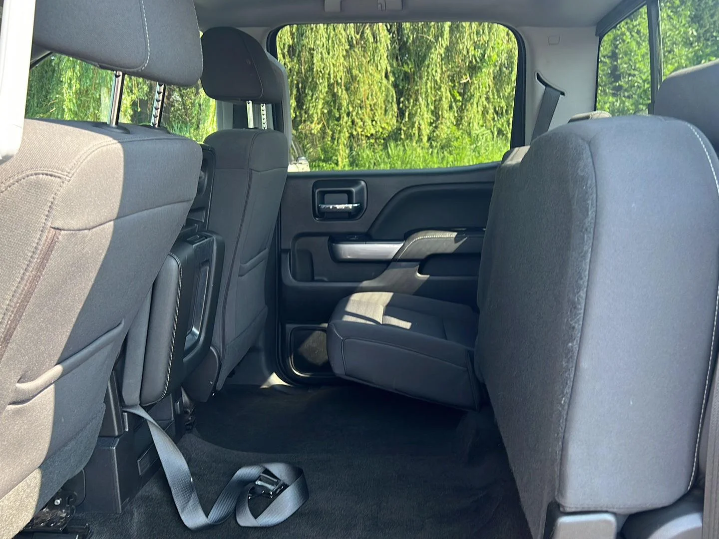 Used 2018 Graphite Metallic Chevrolet LT image 15