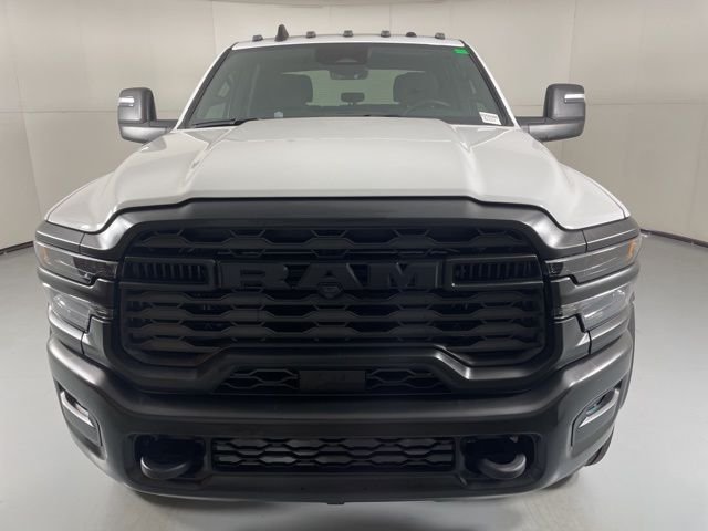 New 2025 Bright White Clear-Coat Exterior Paint RAM Tradesman image 3