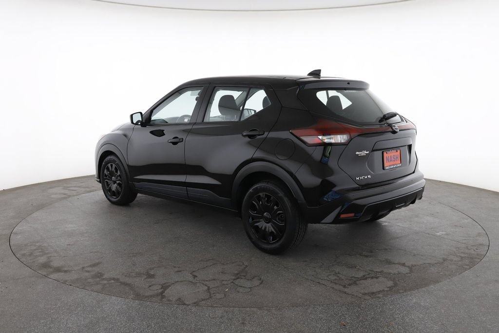2024 Nissan Kicks S - Photo 9