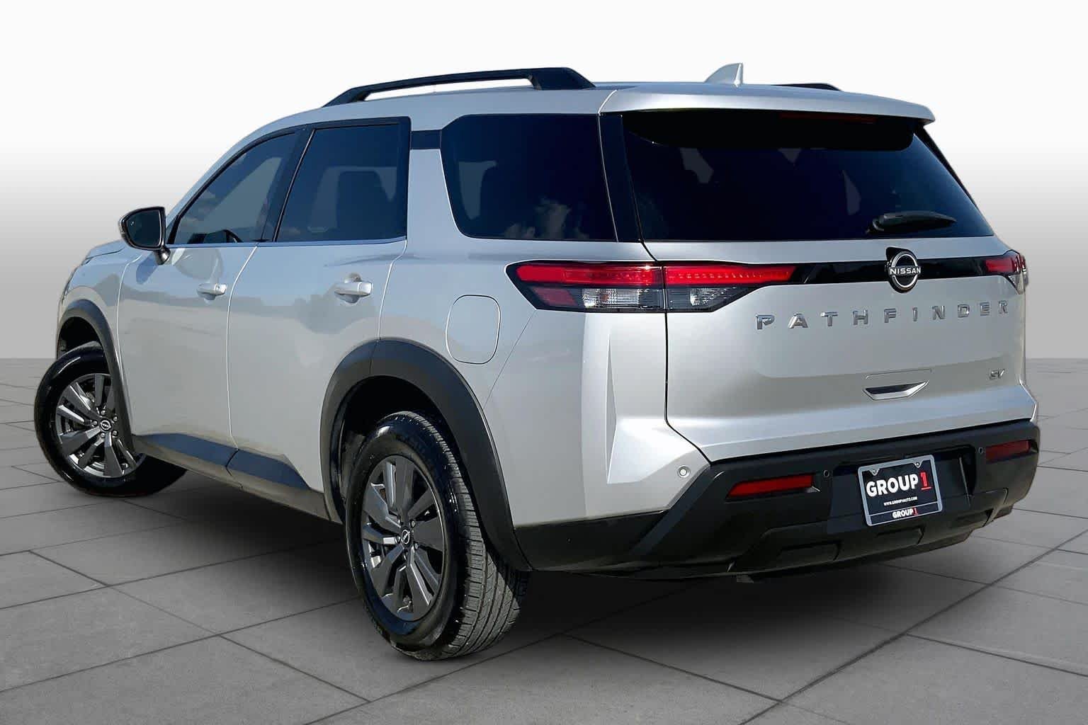Used 2023 Brilliant Silver Metallic Nissan SV image 12