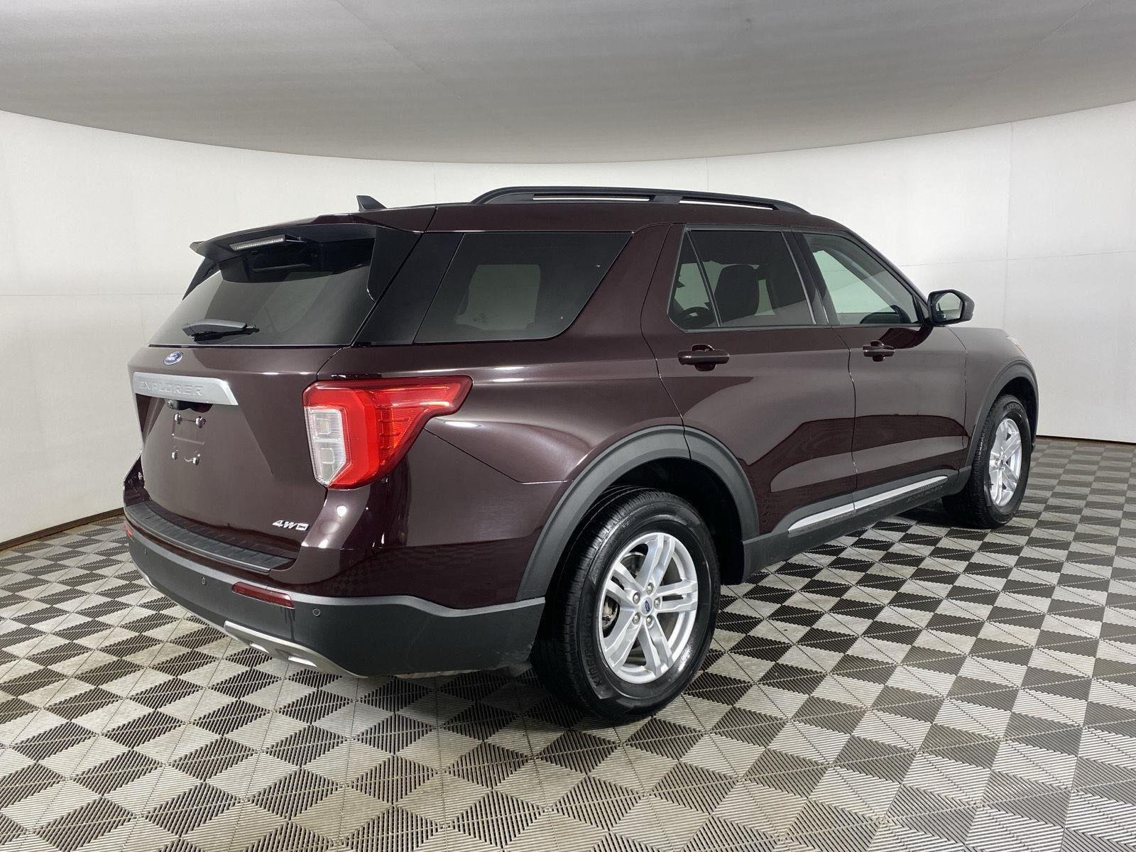 2023 Ford Explorer XLT - Photo 20