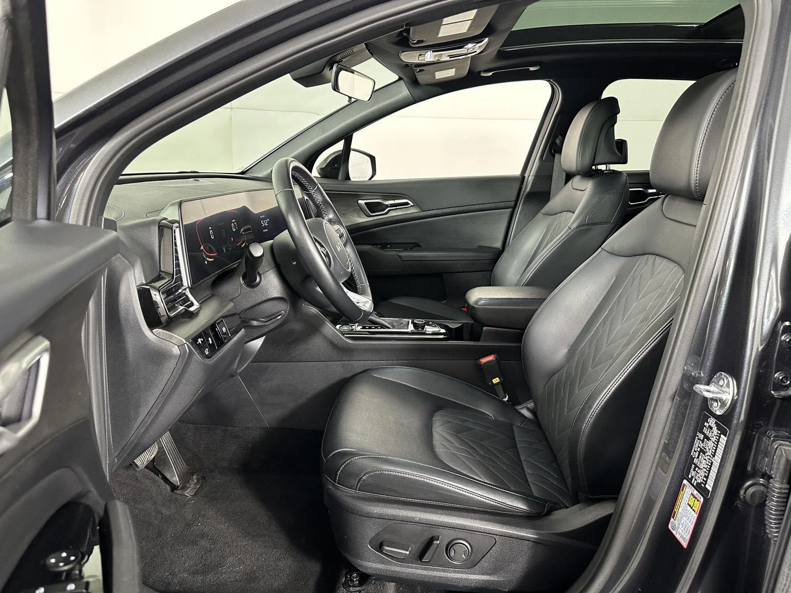 Used 2024 Gravity Gray Kia X-Line image 23