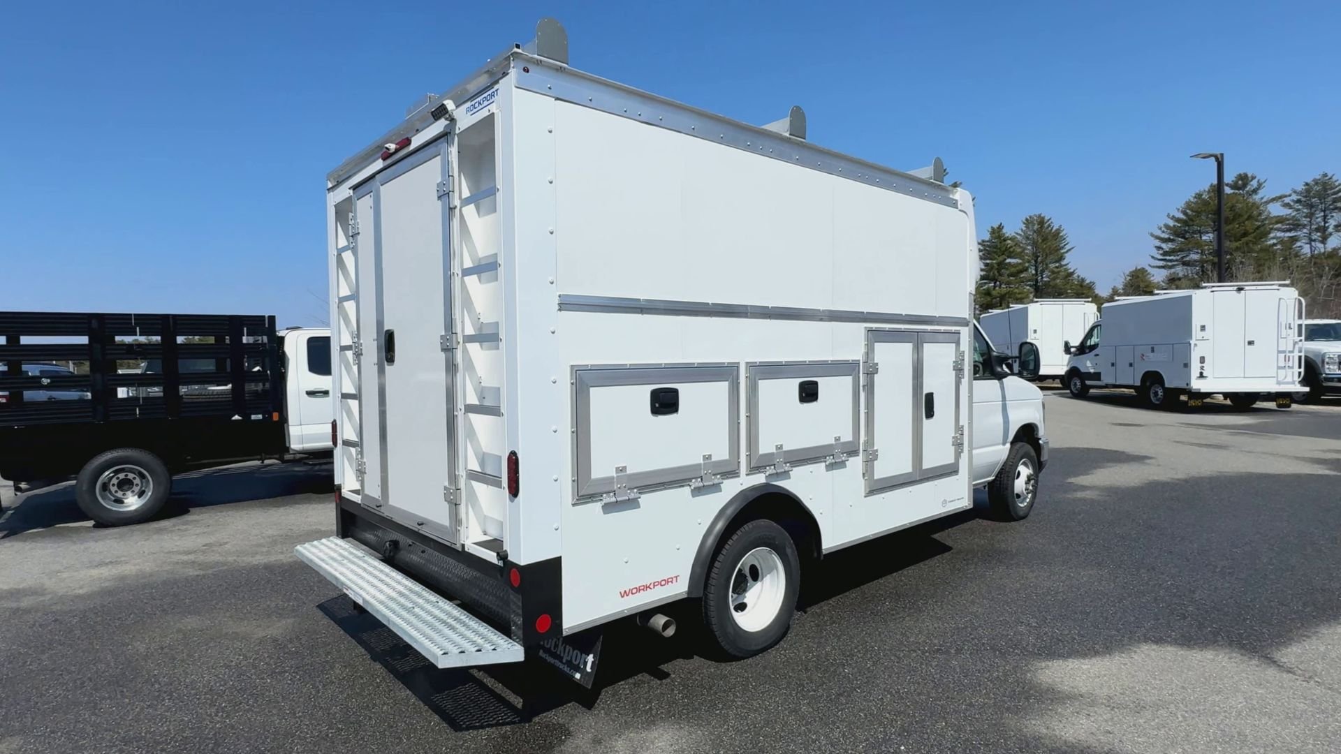 2026 Ford E-Series Cutaway Base - Photo 20