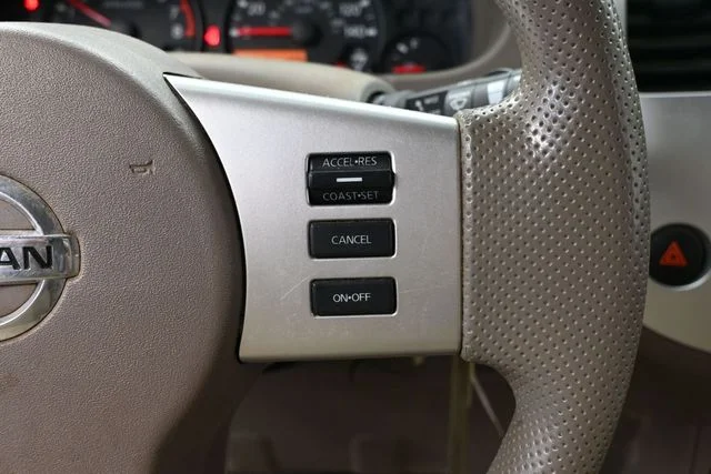 2014 Nissan Frontier SV - Photo 24