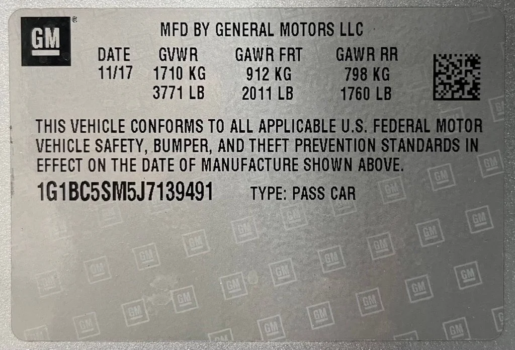 Used 2018 Silver Chevrolet LS image 60