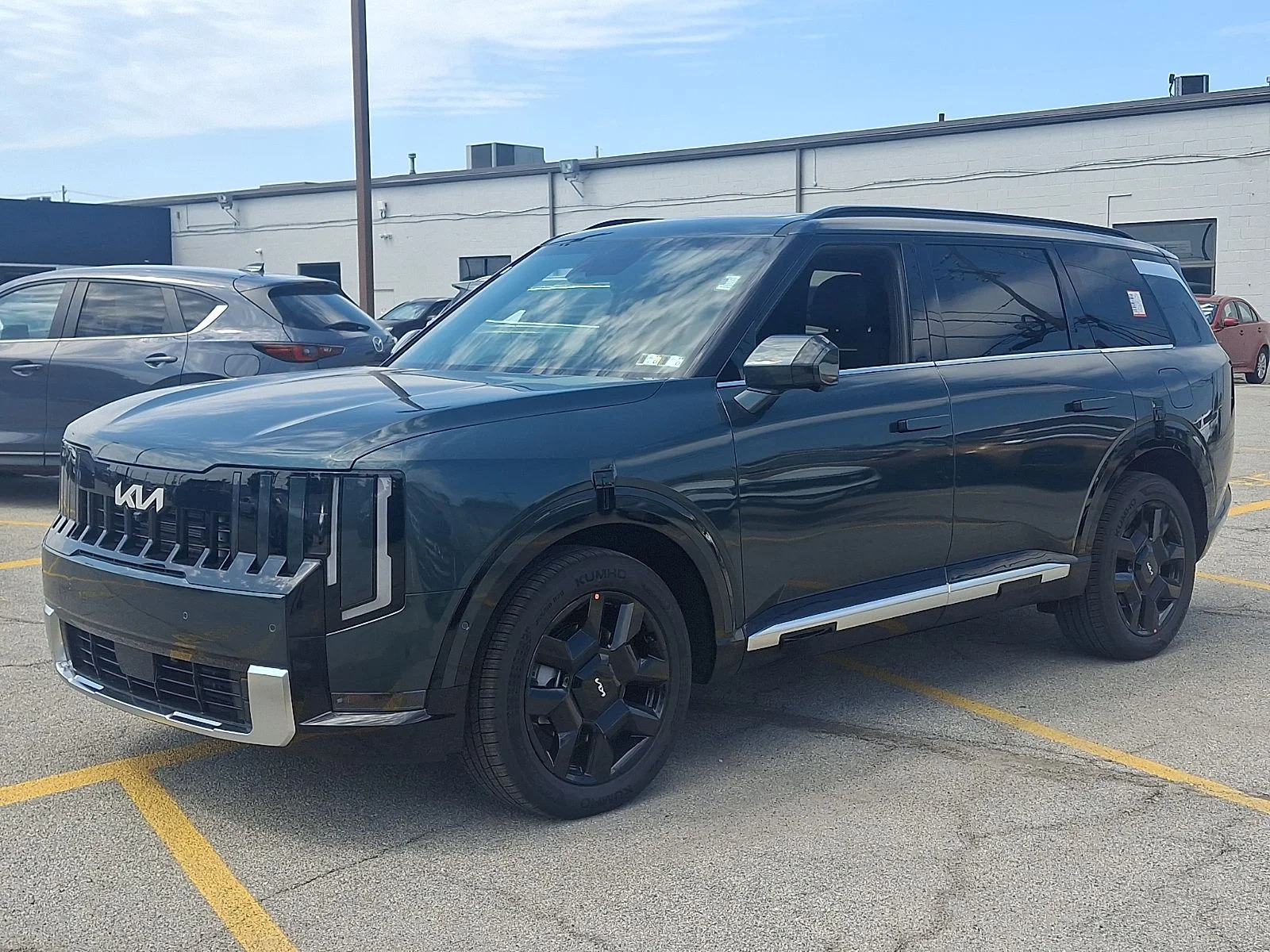 New 2027 Green Kia SX Prestige image 7